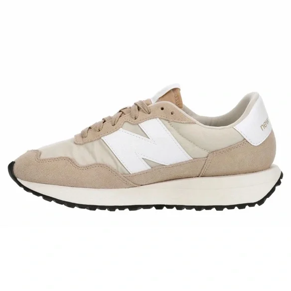 New Balance 237 Women’s 70’s Retro Athletic Running Shoes Sneaker Light Tan - Picture 2 of 6
